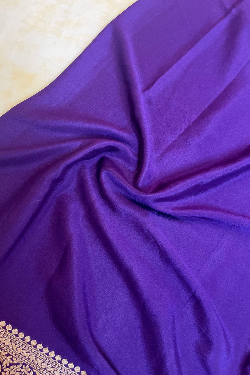 HOV Handloom Banarasi Crepe Silk Saree - Plain Body With Border - Dark Blue- 072