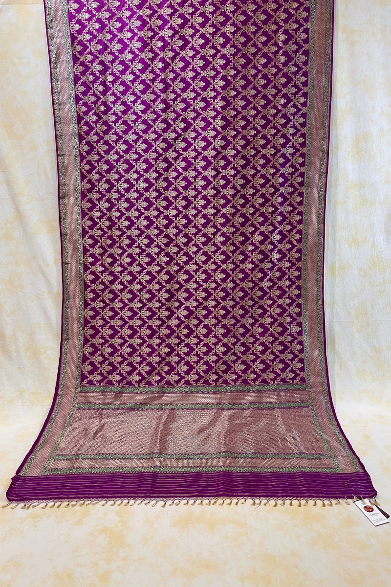HOV Handloom Pure Zari Banarasi Katan Silk Saree - Jaangla - Purple Green All Over Design - 082