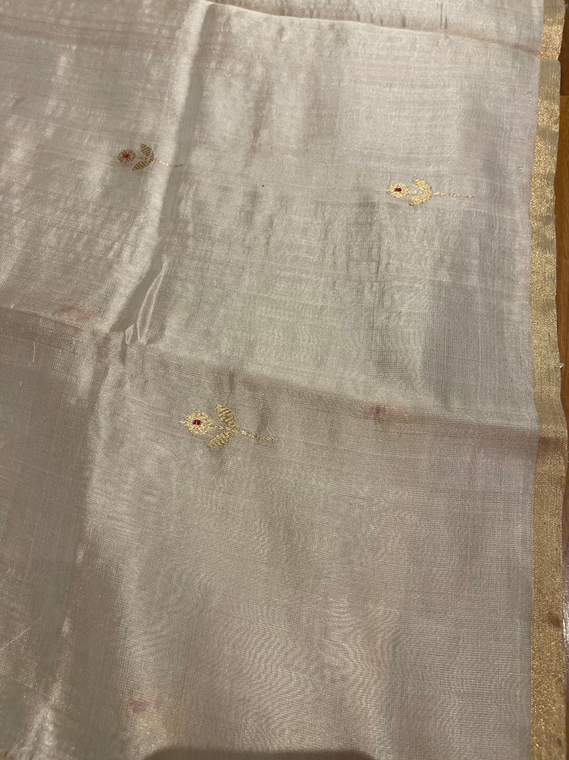 Handlooom Chanderi Silk Saree - Mini Round Buta With Red Mina - Gold