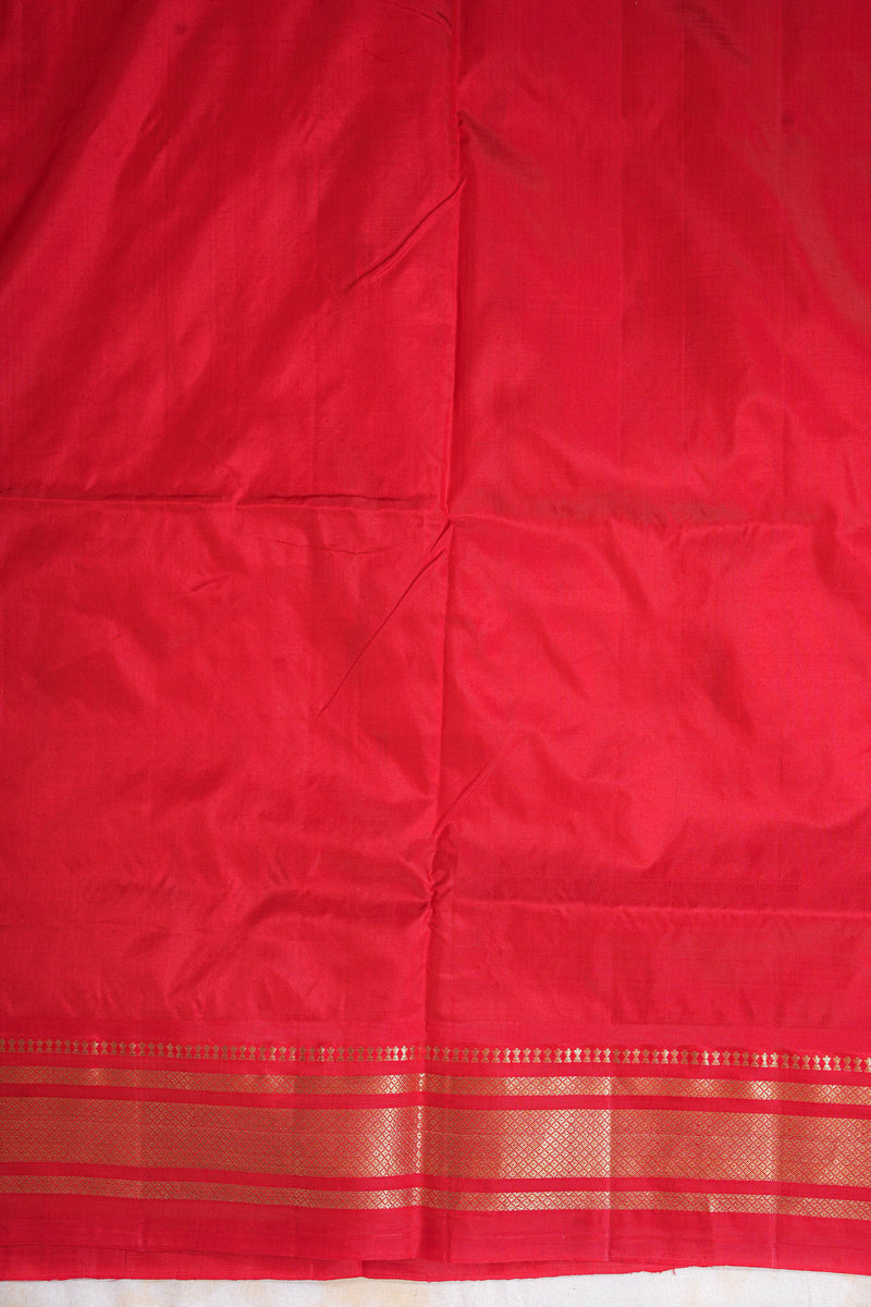 Handloom Paithani Silk Saree - Classic Pallu -  Red