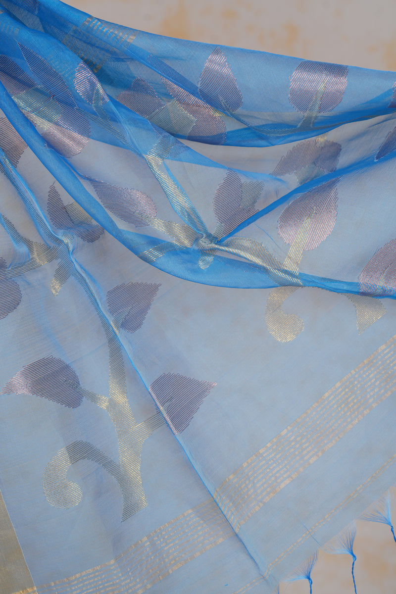 Handwoven Muslin Jamdani Saree Blue Rose Gold