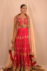 Bridal Red Lehenga With Peach And Red Dupatta