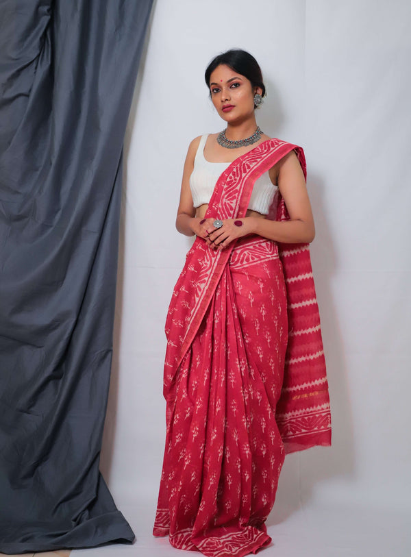 Madder Red White Vegetable Dye Cotton Chanderi Dabu Saree - Vaarasa